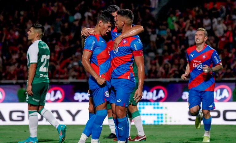 Noche Azulgrana: volvió el pueblo y algo de fútbol.